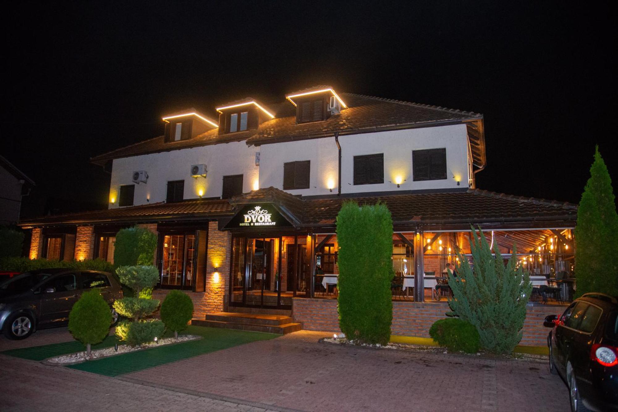Hotel Dvor Bijelo Polje Exterior photo